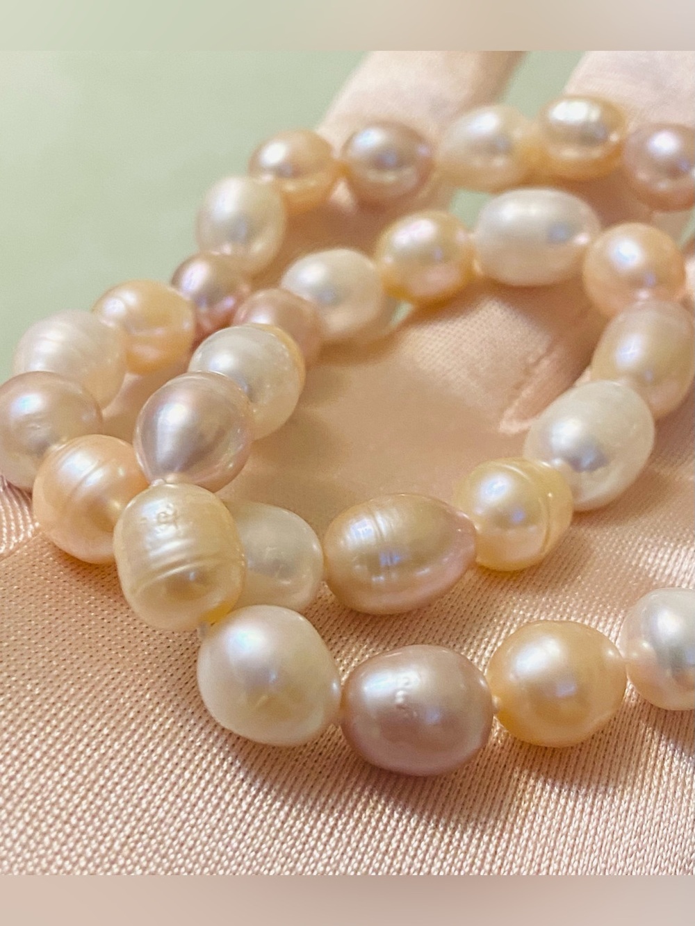 Freshwater Pearl Strand Necklace in Peach and Ivory